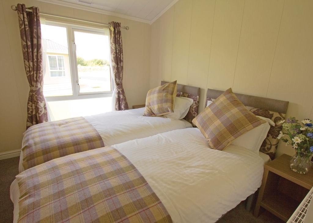 The Springs Lakeside Holiday Park Pershore Kamer foto
